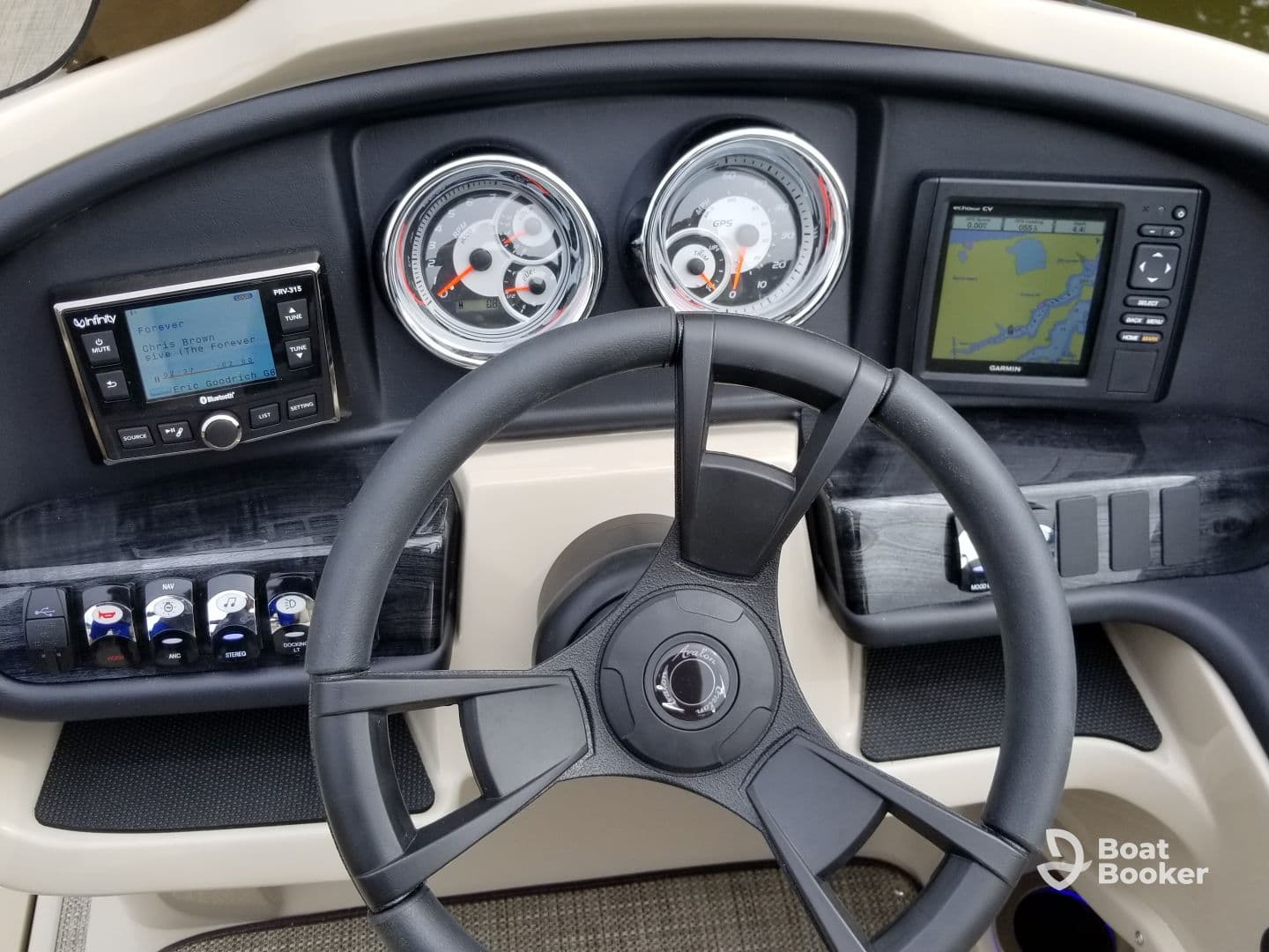 Pontoon boat dashboard with GPS and Bluetooth